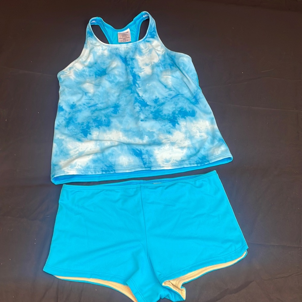 Girls swimsuit